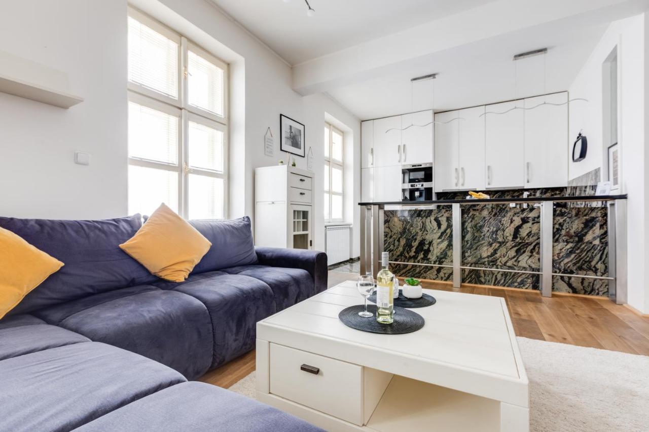 Luxury & Quiet Charming 2bds Near River - Nek2nd Praha